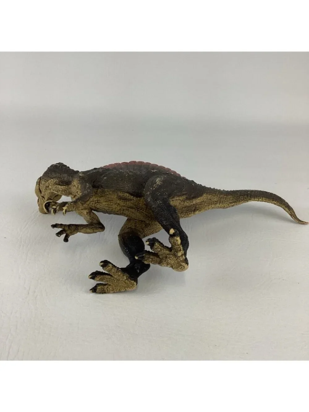 Spinosaurus Dinosaur Action Figure 6